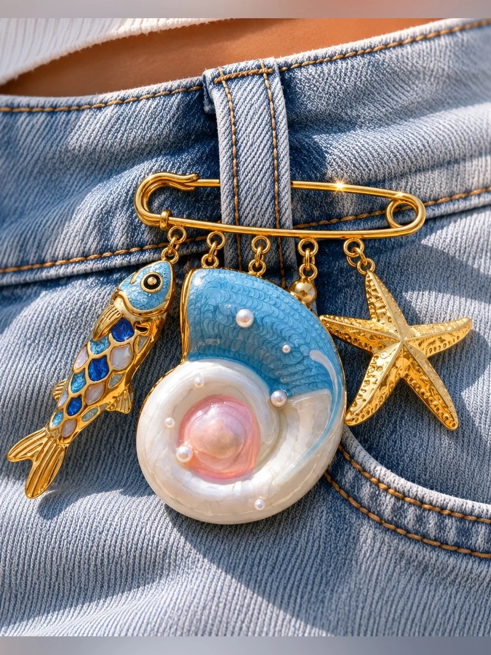 Coastal Charm Statement Brooch Pin  Fish, Shell & Starfis
